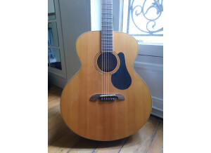 folk-baryton-rare-4777442