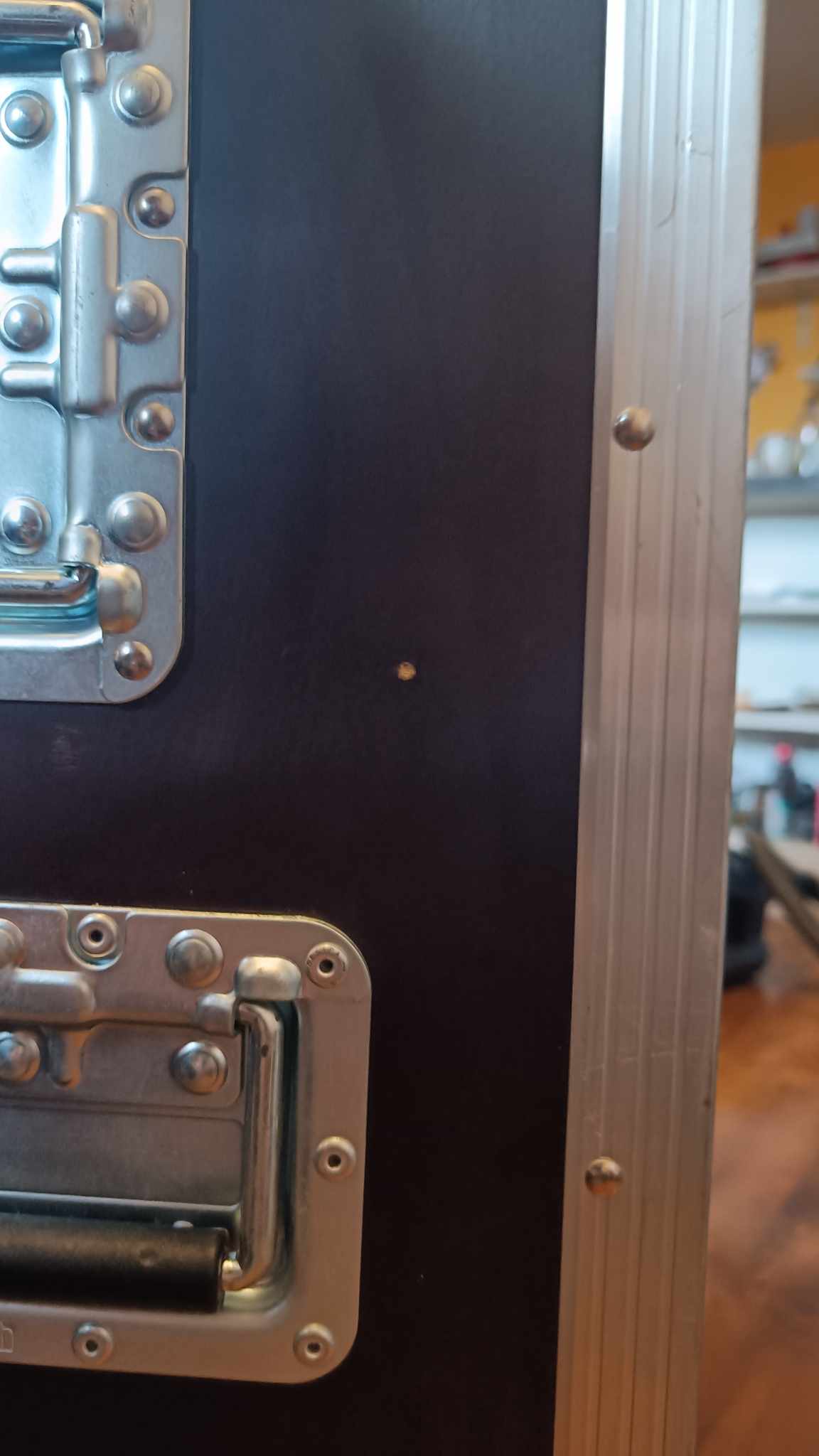 Vends Fly case pour Midas Venice 16 / F16 