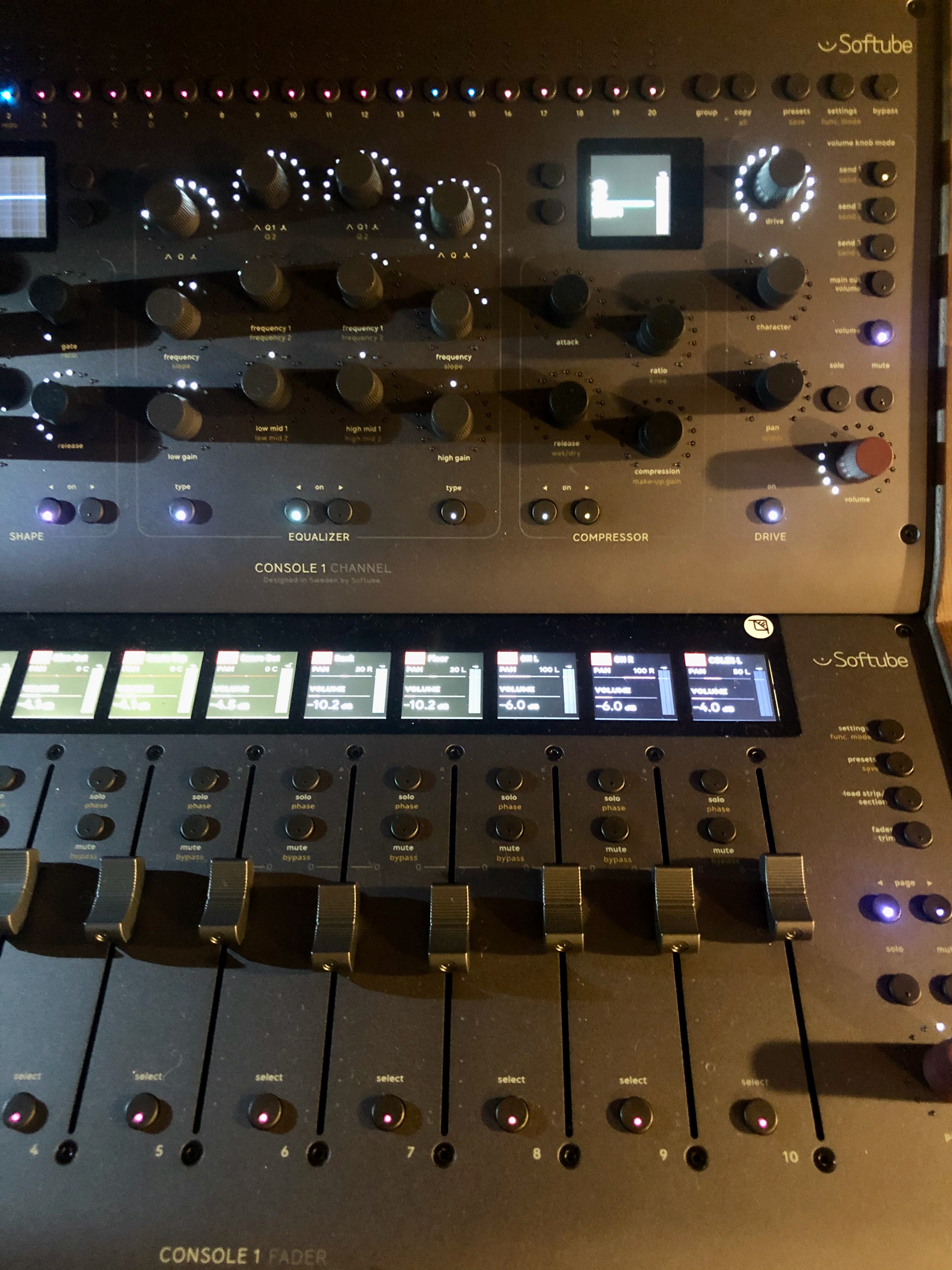 moiti&eacute; droite