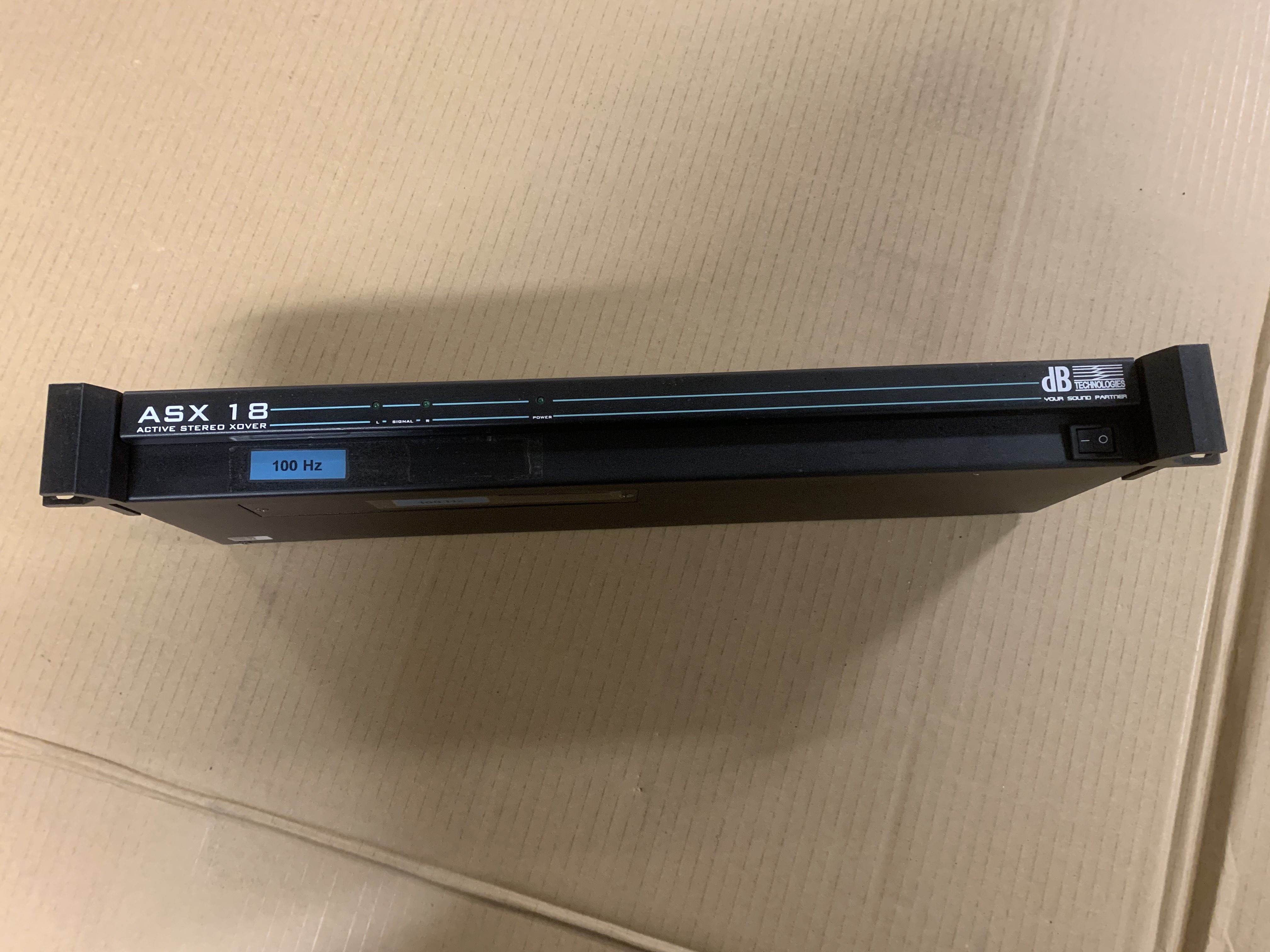 Filtre actif DB 100 Hz 03
