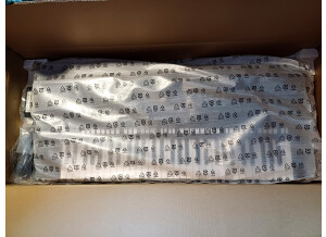 YAMAHA COUVERT Dans le carton