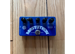 Zvex Mastotron (95508)