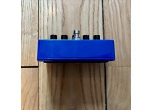 Zvex Mastotron (34093)