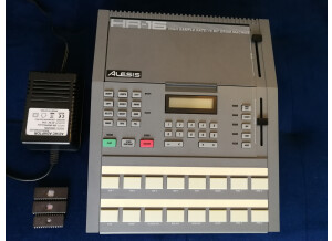 Alesis HR-16 (2878)