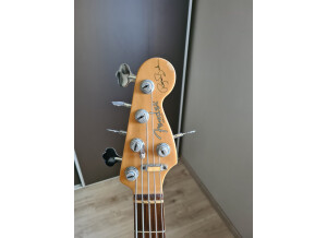 Fender Roscoe Beck Bass V (66091)