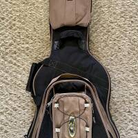 Vends étui souple pour guitare électrique Ritter