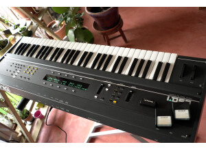 Ensoniq ESQ1 (45200)