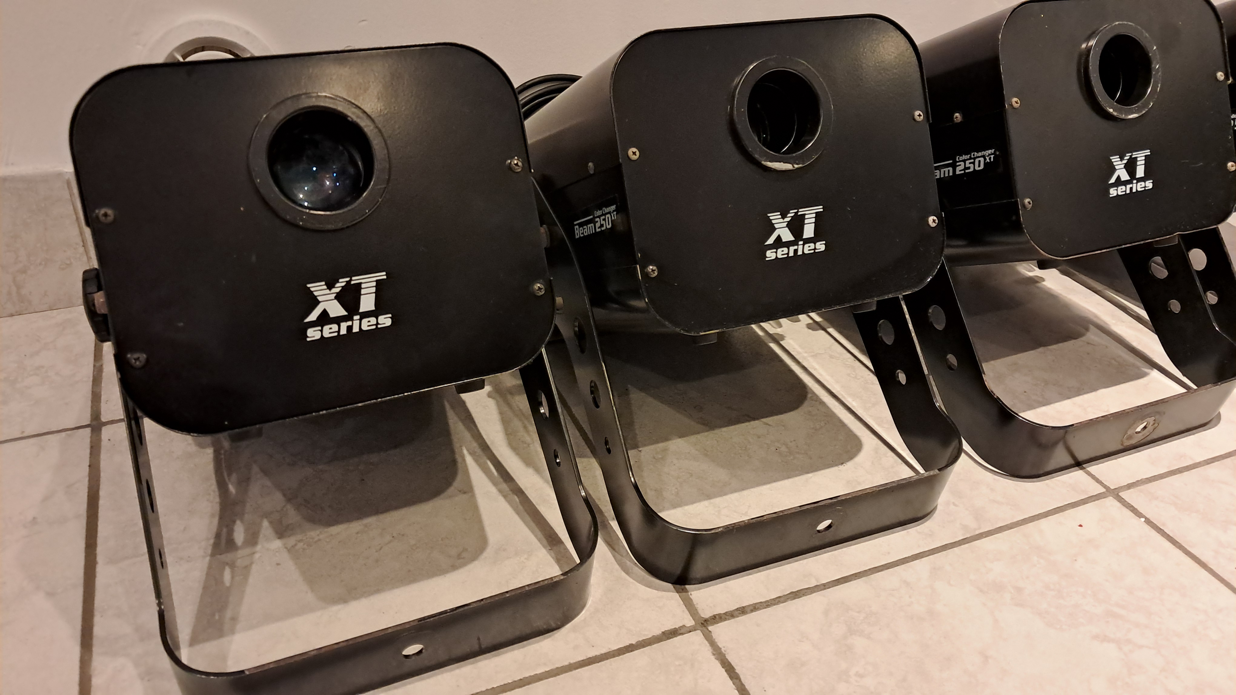 Robe Lighting BEAM XT 250 (13348)