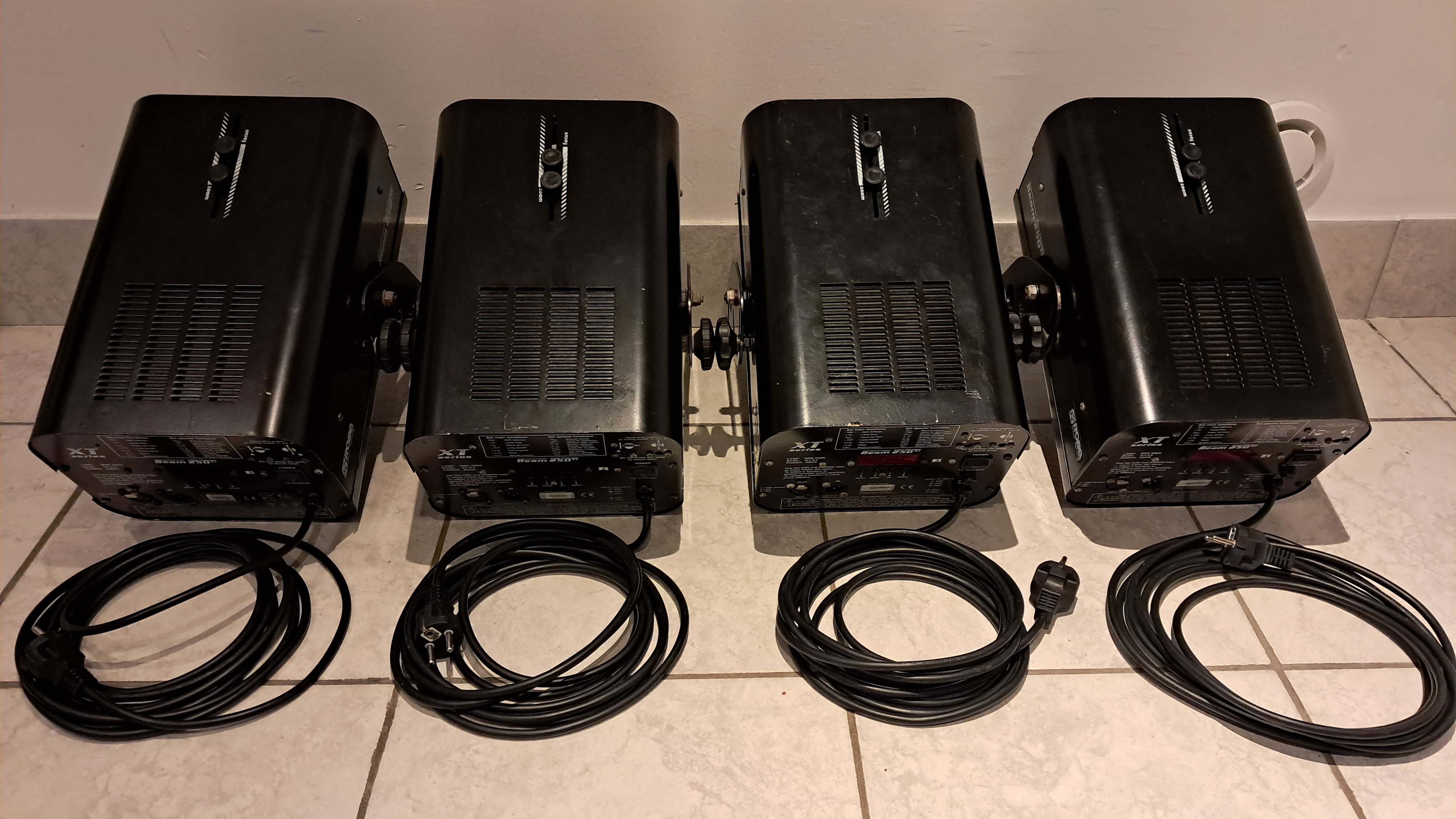 Robe Lighting BEAM XT 250 (29721)