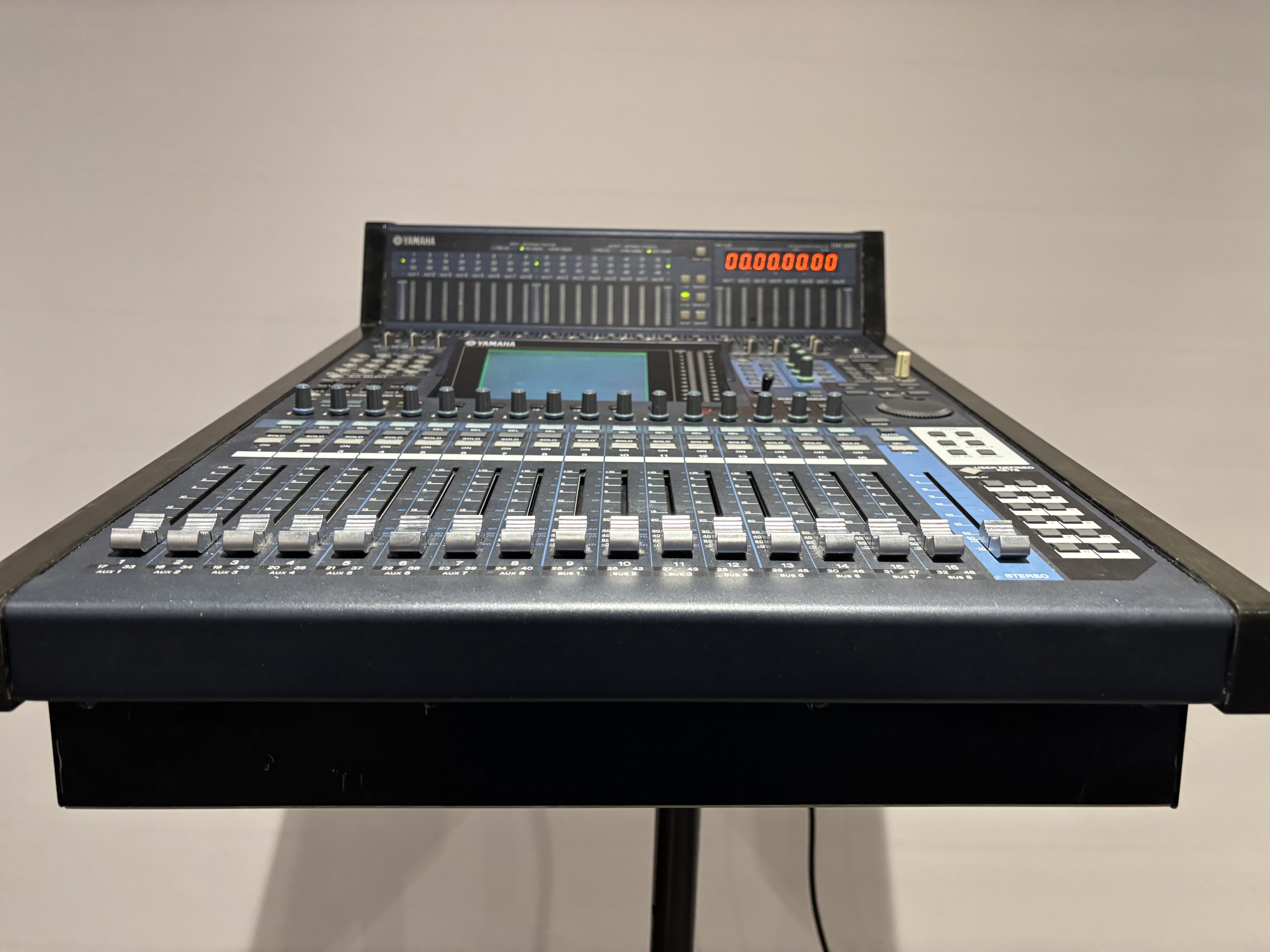 Yamaha DM1000 V2 (18681)