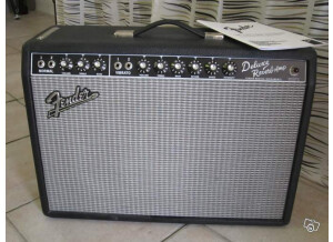 Fender AMPLI GUITARE A LAMPES DELUXE REVERB 65