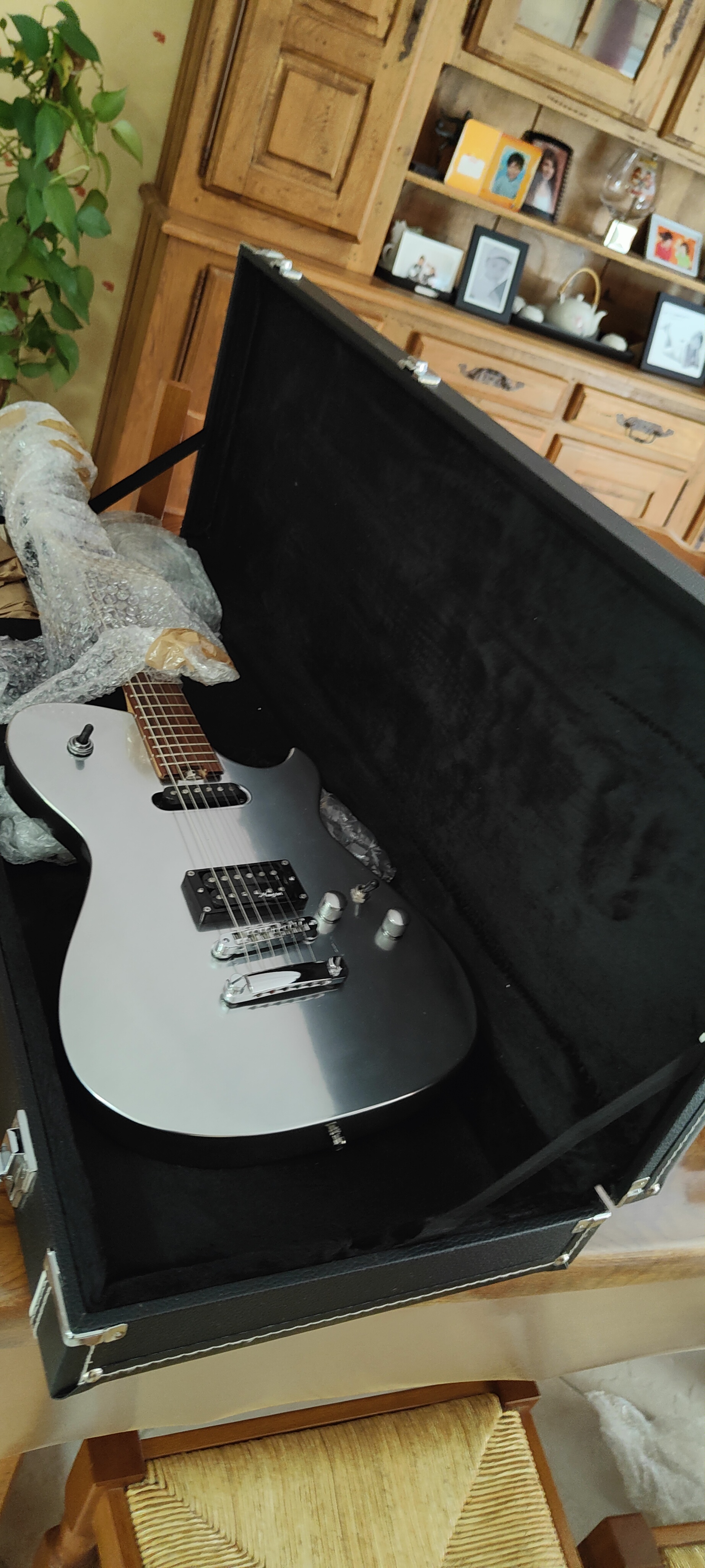 Cort MBC1 Matthew Bellamy Signature