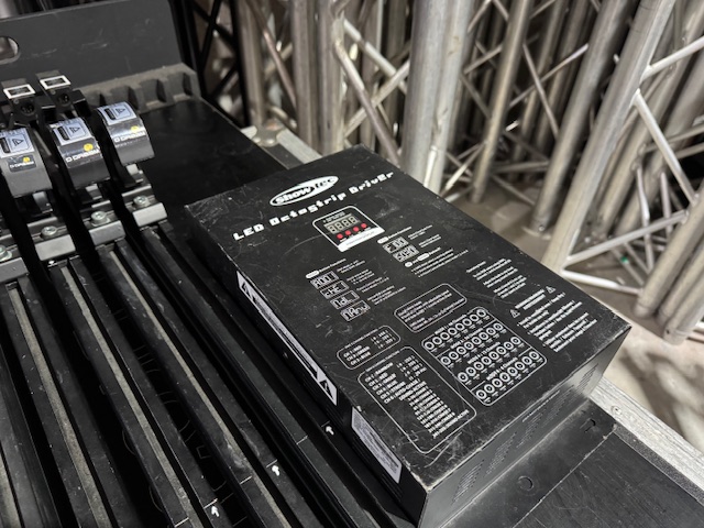 Showtec LED OCTO STRIP (45561)