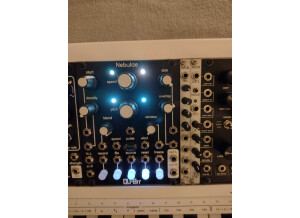 Qu-Bit Electronix Nebulæ 2 (19502)