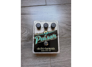 Electro-Harmonix Stereo Pulsar (90125)