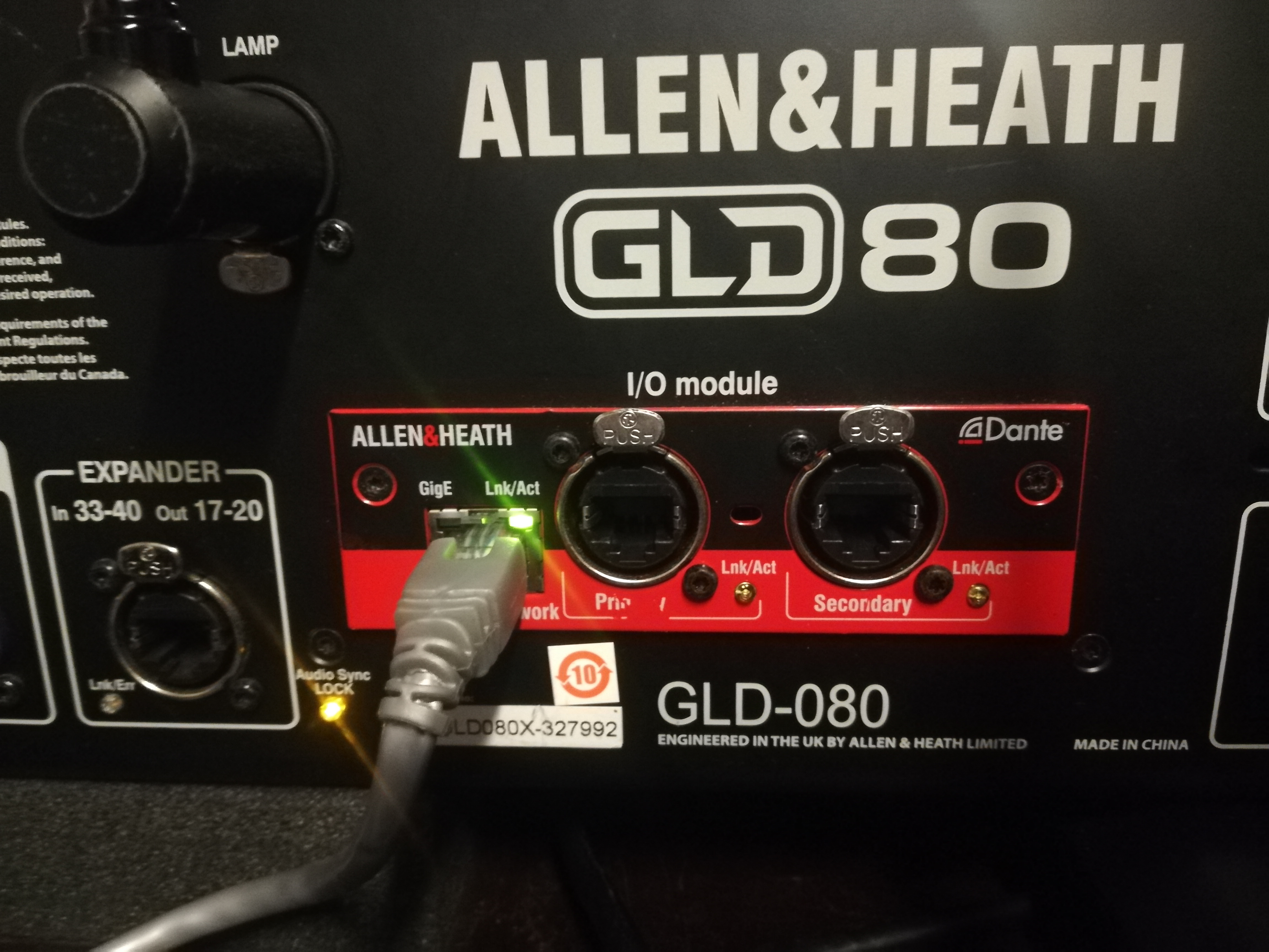 Vends GLD80 + carte Dante Card 64x64 + flight + Littlite  + AR2412 avec flight  + AR84 avec flight