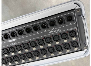 Behringer S32 (61414)