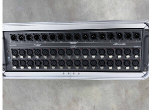 Behringer S32 (16254)