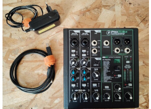 Mackie ProFX6v3 (15484)