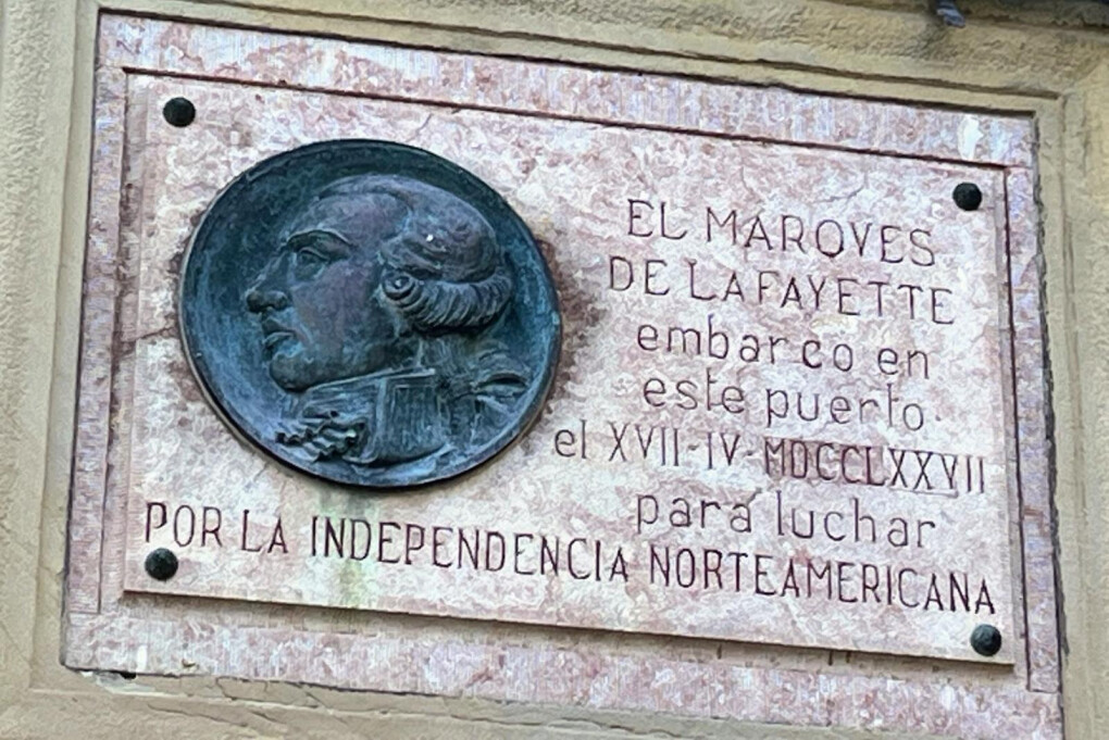6338404.jpg 6338404.jpg