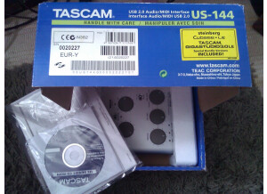 Tascam US-144 (59082)