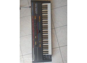 Roland JUNO-106 (20925)