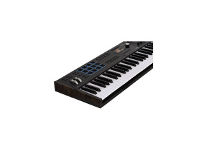 ARTURIA-KEYLAB-61-Mk3-Negro-pads