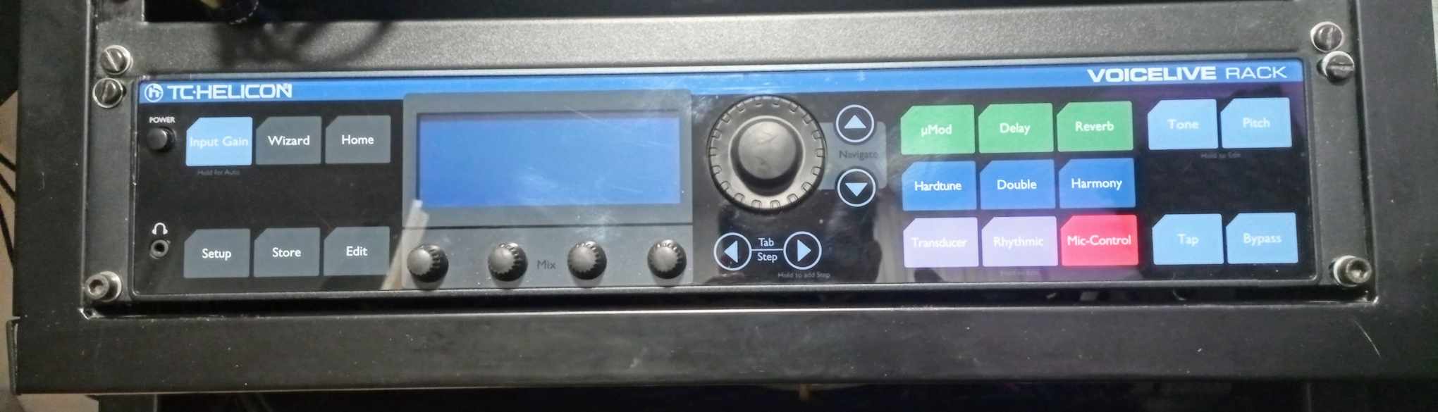 Pictures and images TC-Helicon VoiceLive Rack - Audiofanzine
