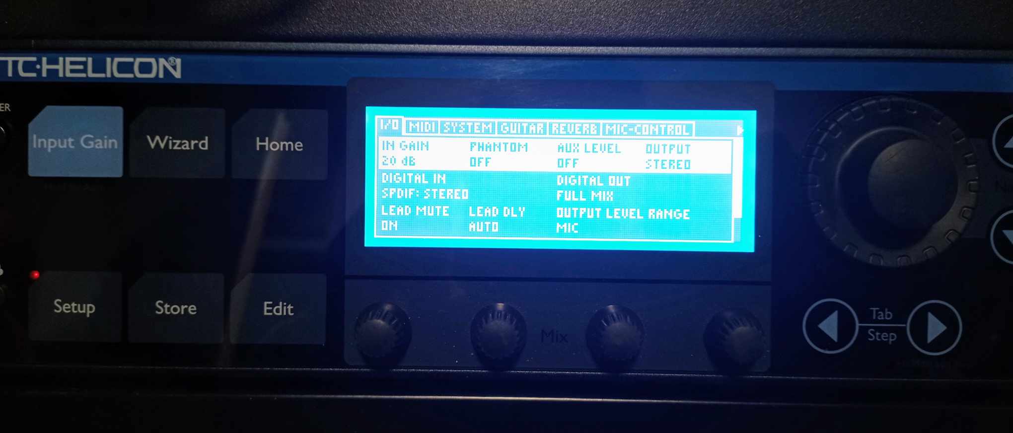 Pictures and images TC-Helicon VoiceLive Rack - Audiofanzine
