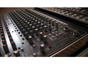 Mackie Onyx 1640i (42813)