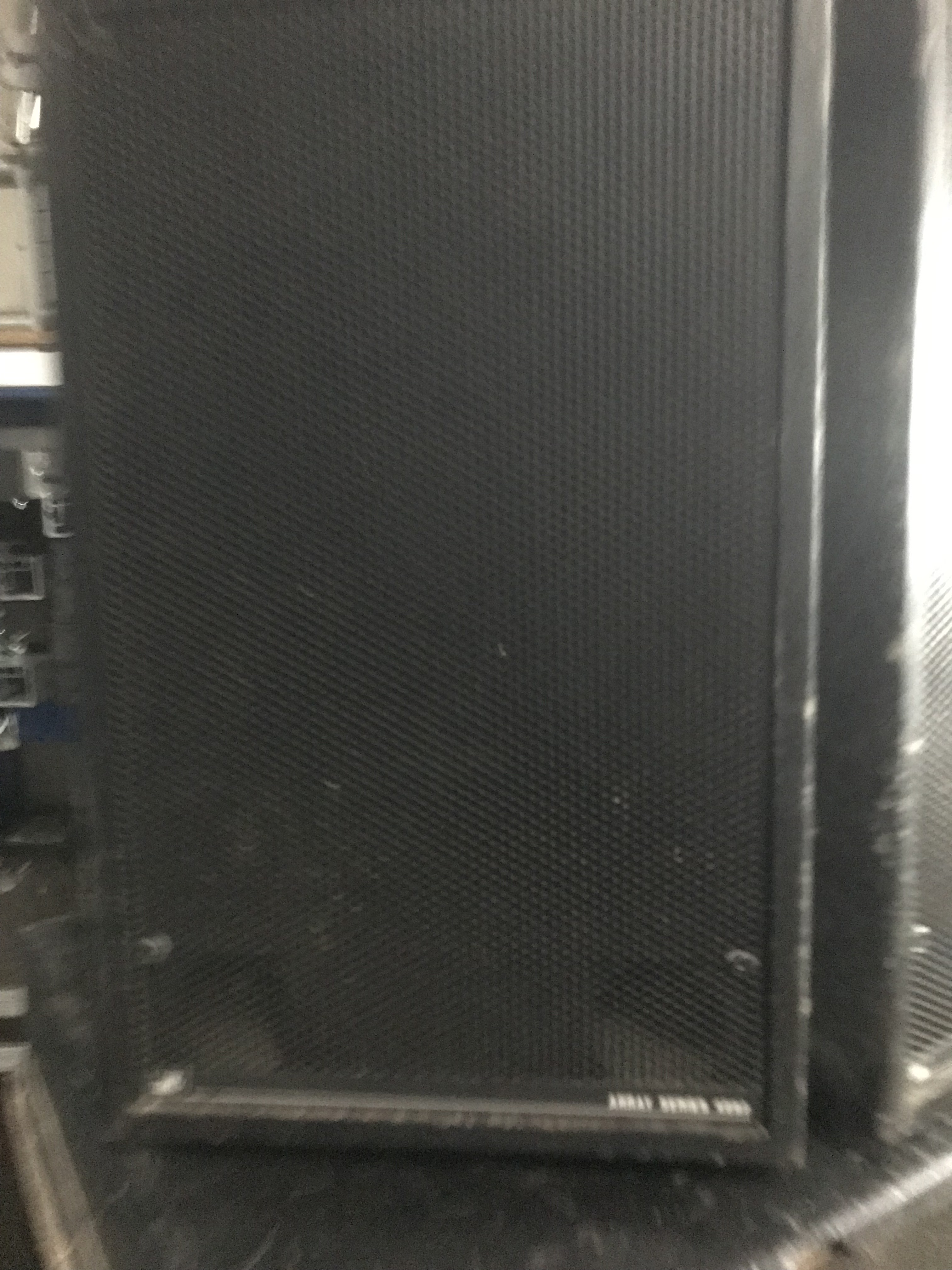 Vends JBL ARRAY SERIES 4892 (caisse vide/paire)