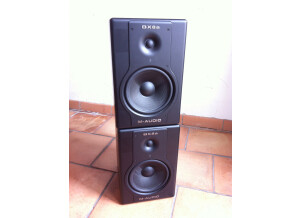 M-Audio BX8a Deluxe (91345)