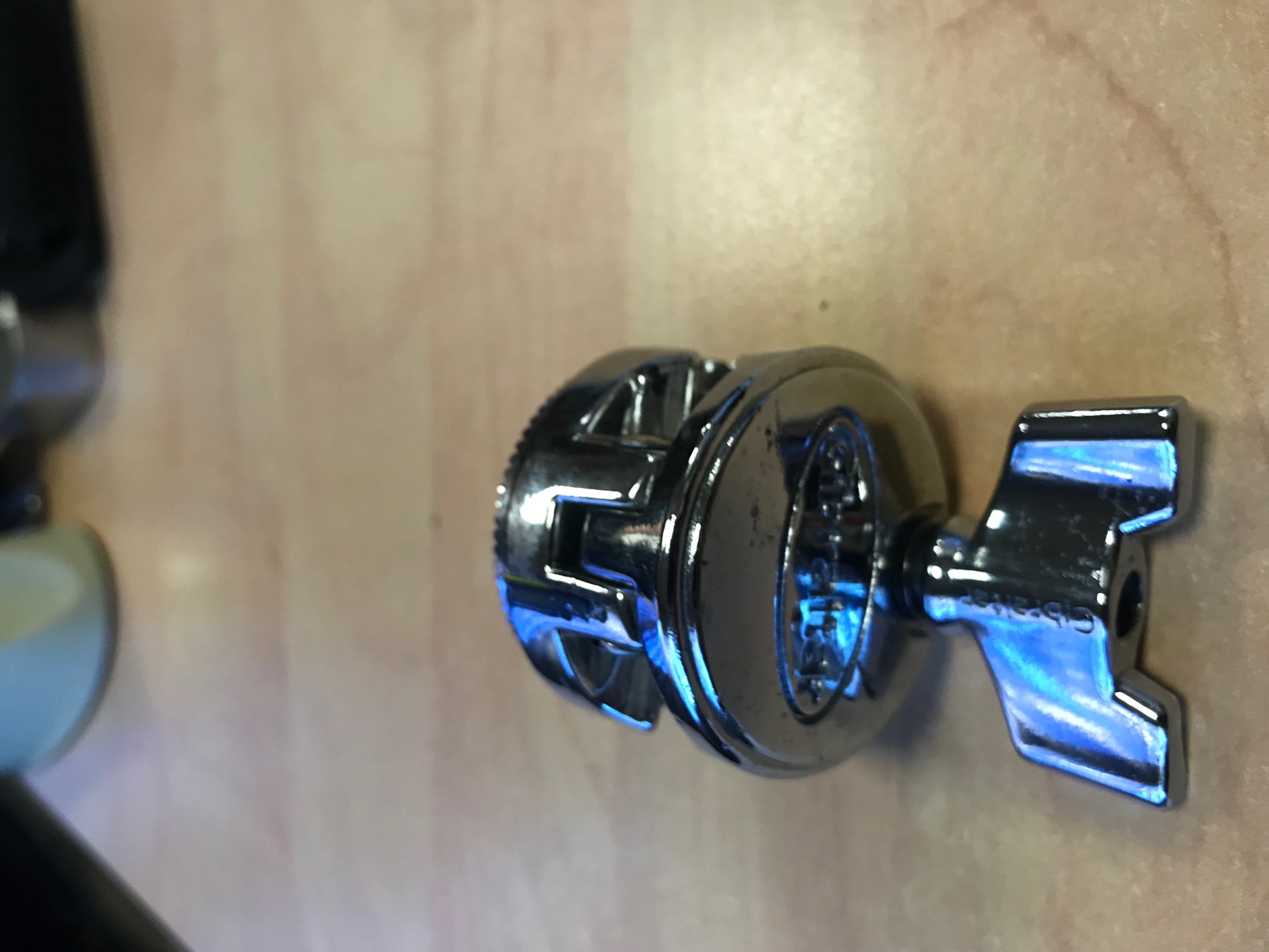 Rotule fixation pied cymbale gibraltar