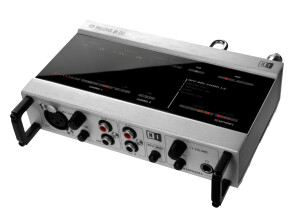Native Instruments Audio 8 DJ (22235)