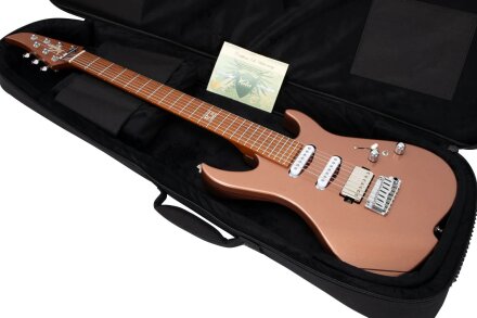 Vola Guitar OZ 7 QGM J3 Quentin Godet Signature : OZ 7 QGM J3 Quentin Godet SignatureGIGBAG Vola Guitar OZ 7 QGM J3 Quentin Godet Signature : OZ 7 QGM J3 Quentin Godet SignatureGIGBAG