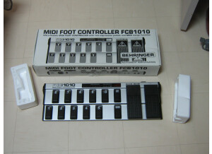 Behringer FCB1010 Midi Foot Controller (78018)