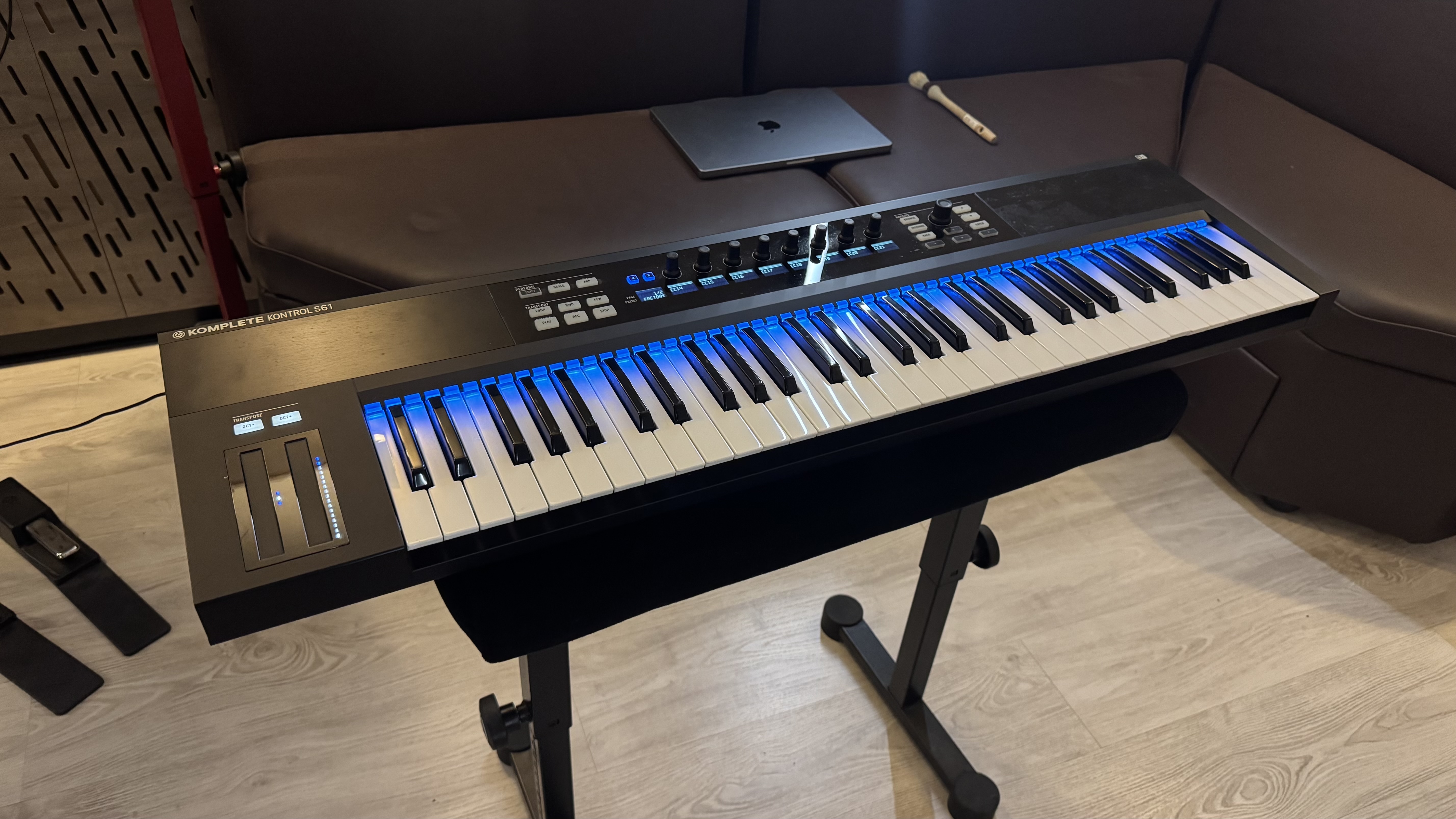 Native Instruments Komplete Kontrol S61 (94853)