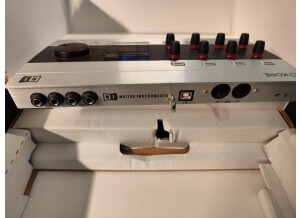 Native Instruments Kore 2 (99199)