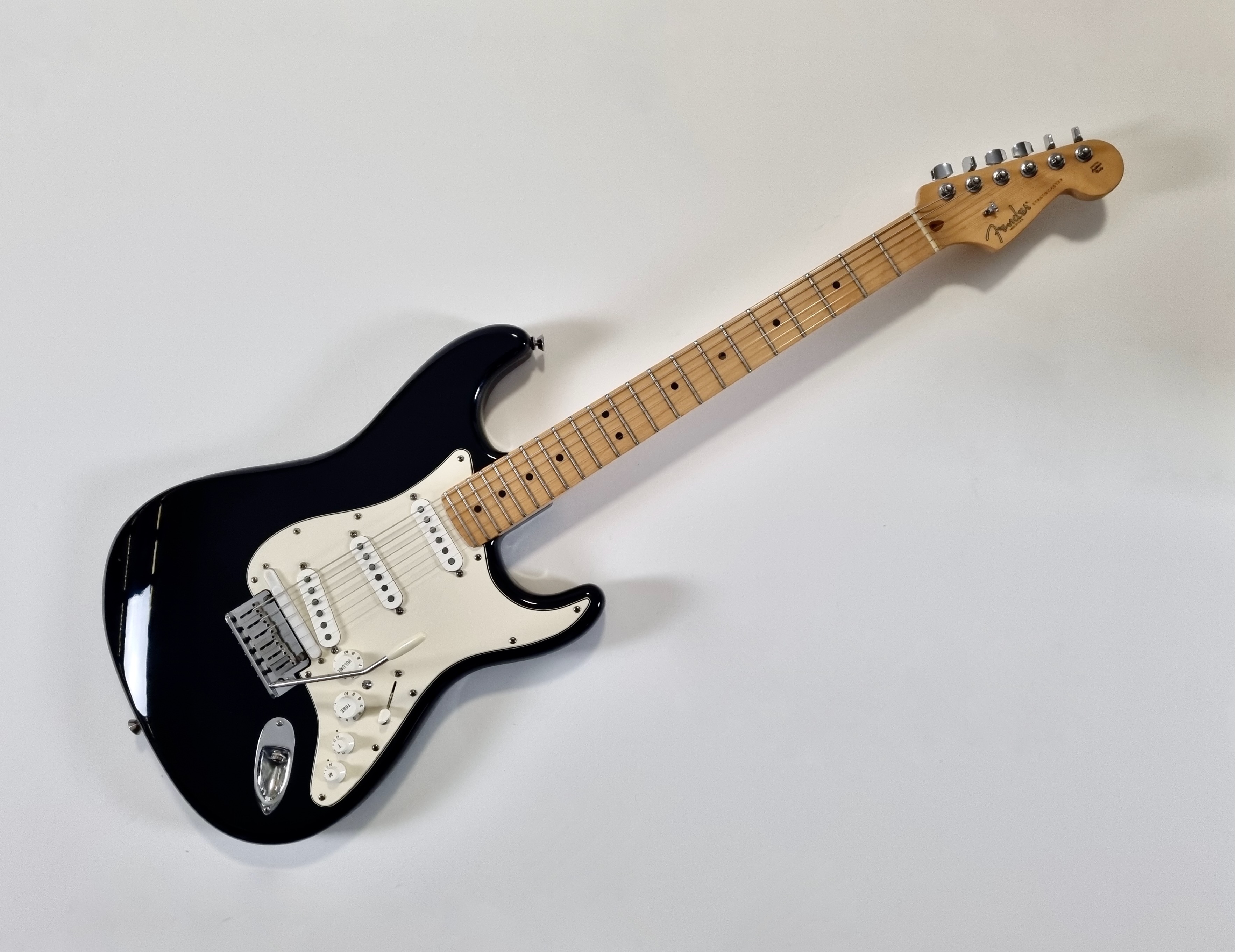 Fender Stratocaster VG American Series 2007 Black Roland