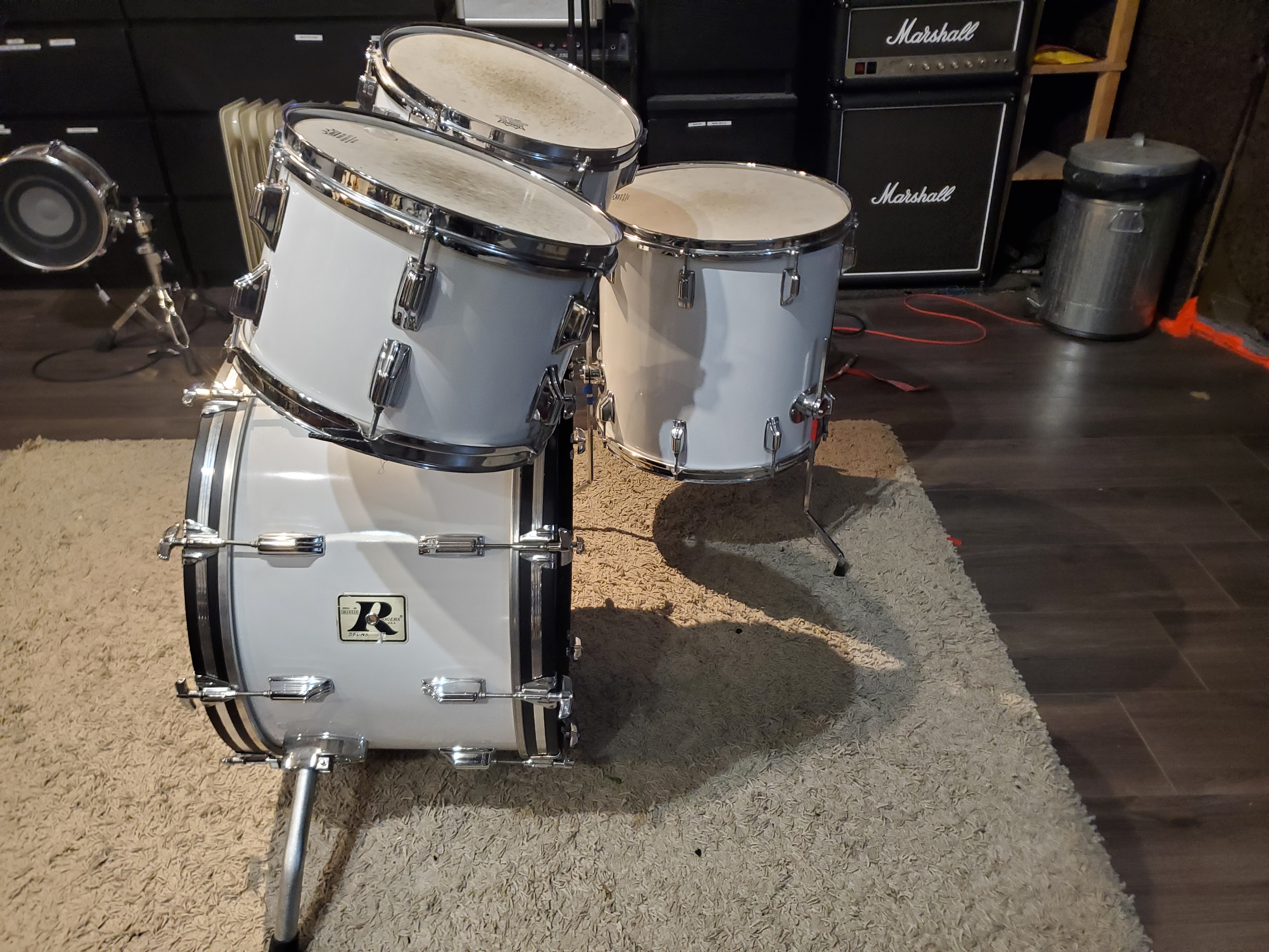 Rogers Big R (51614)