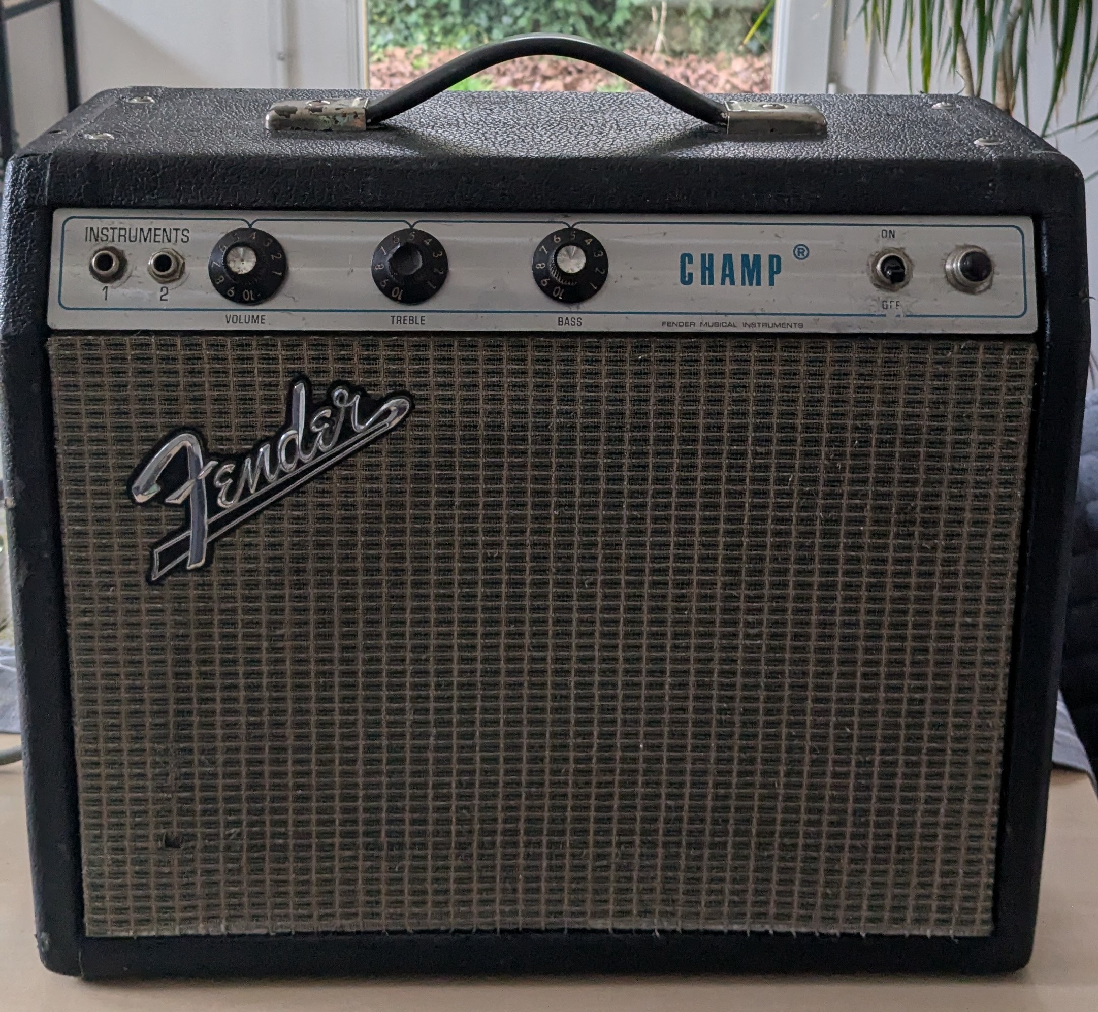 Vends FENDER CHAMP Silverface de 1971