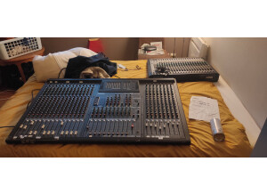 Soundcraft Signature 22 (35330)