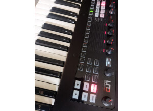 IK Multimedia Uno Synth Pro (62653)