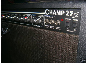 Fender CHAMP 25 REVERB A &quot; LAMPES&quot;