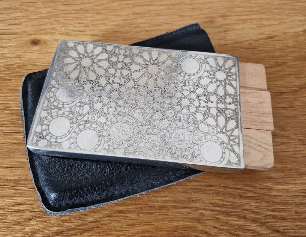 6366004.jpg 6366004.jpg