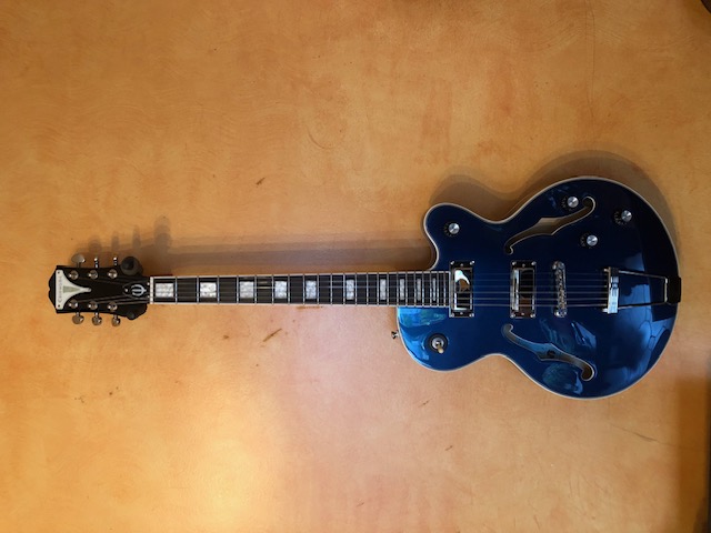 Epiphone Uptown Kat ES Sapphire Blue Metallic