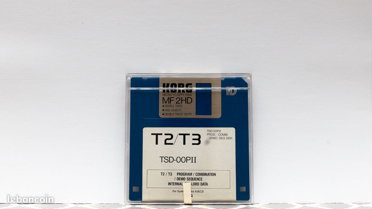 Komplete Kontrol s61 mk2 - ROLAND A 90 + VE-RD 1 - KORG T3 61 touches - États exceptionnels