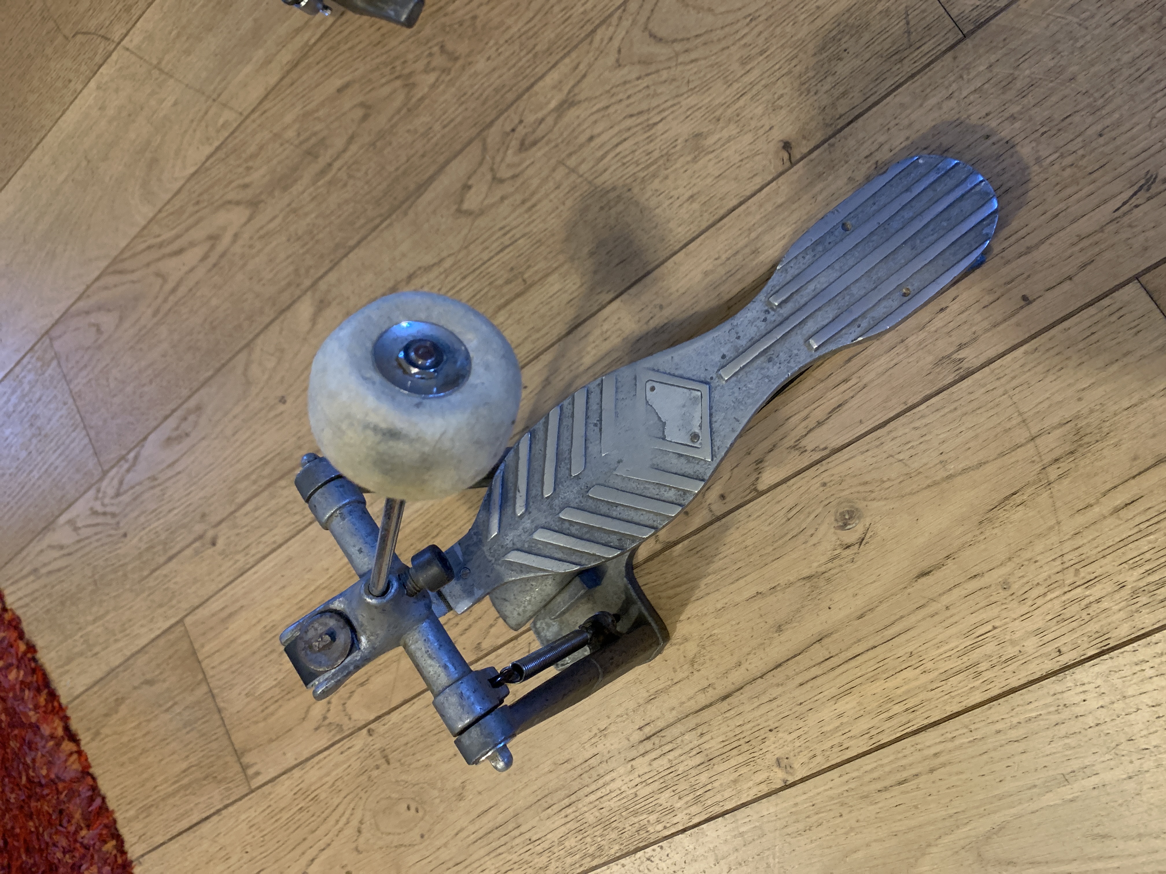 Pedale de grosse caisse Asba vintage 