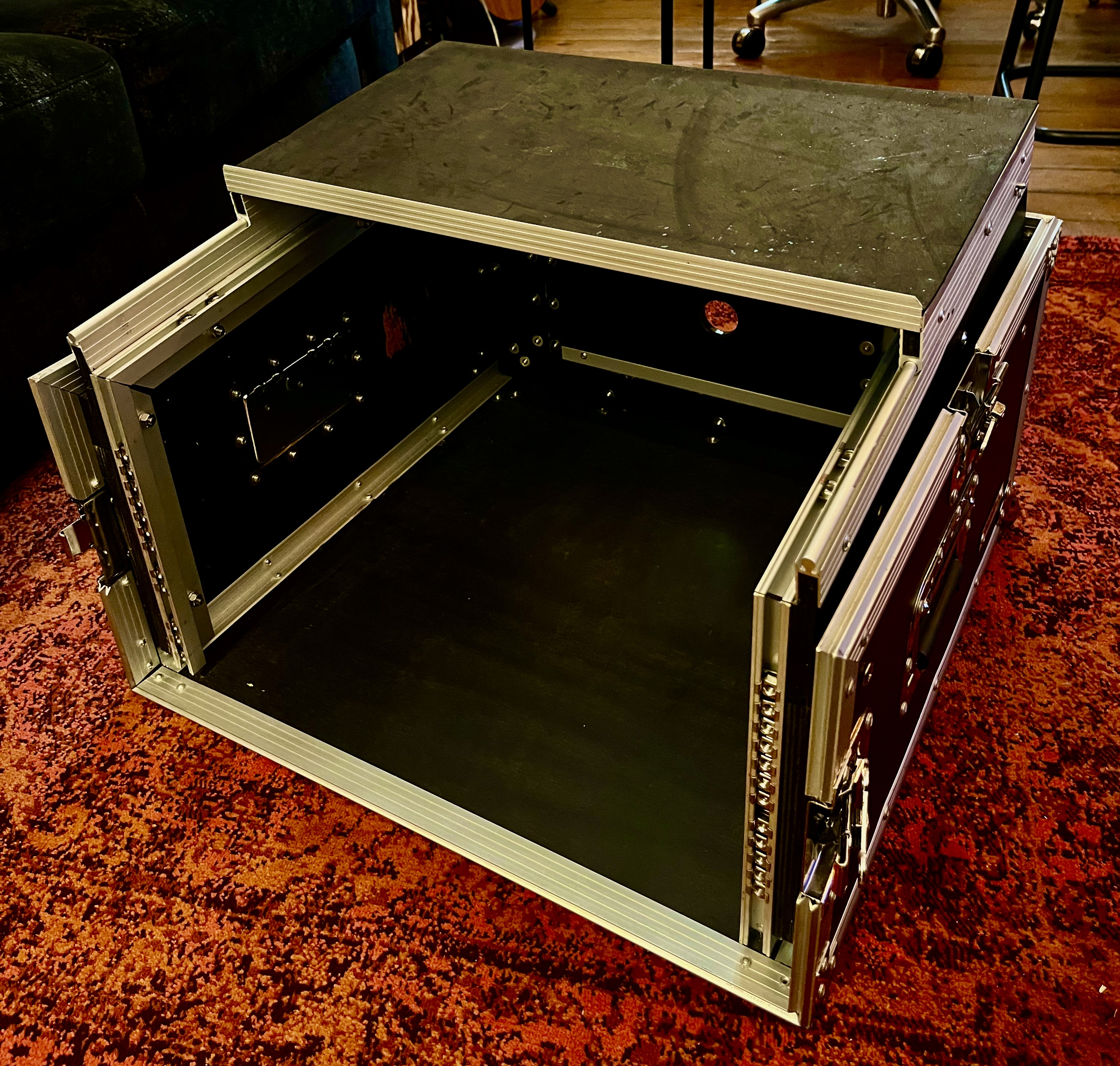 Flyht Pro L-Rack 6U/7U SF Laptop