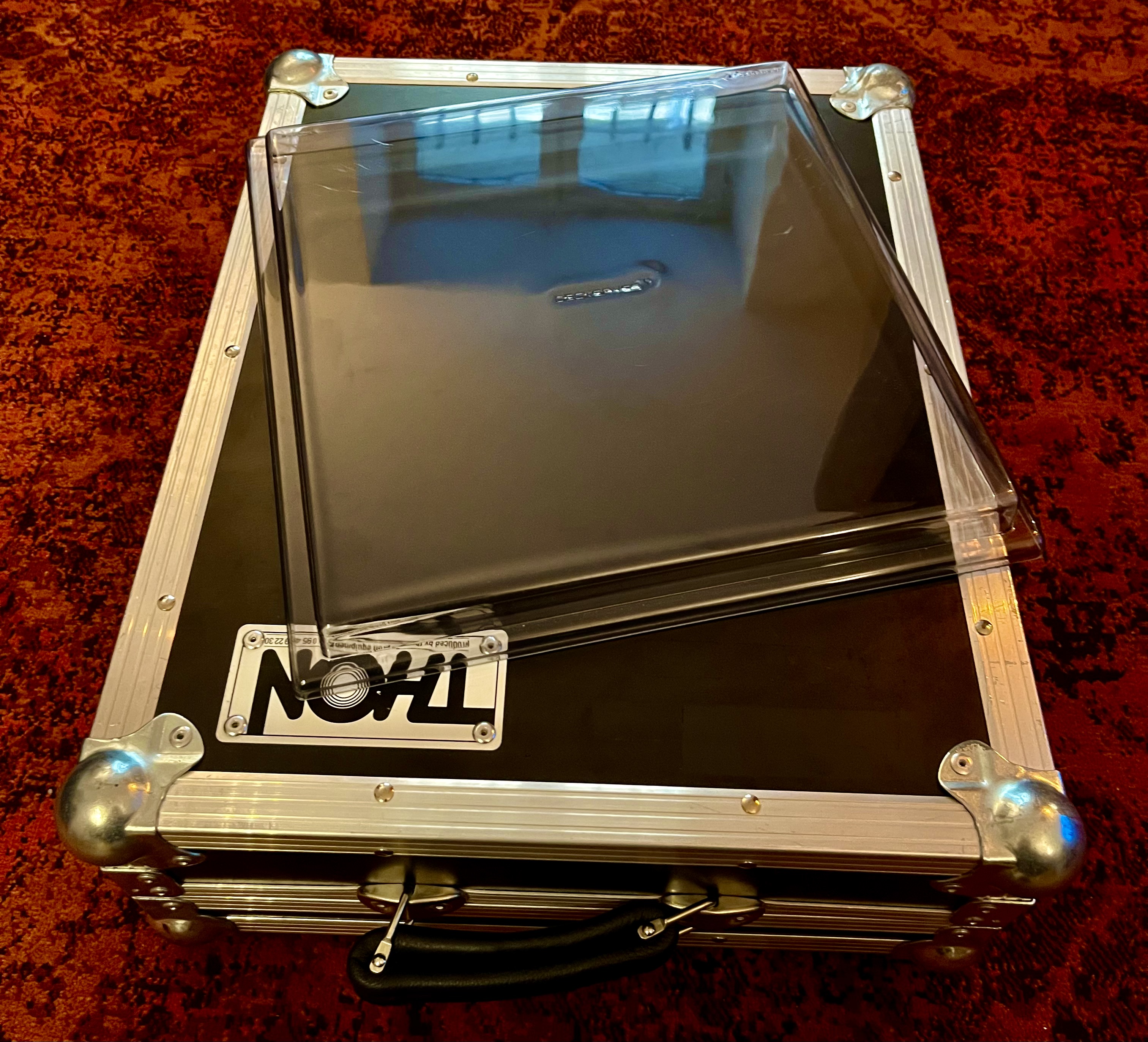 Thon Case Tascam Model 12 + Decksaver